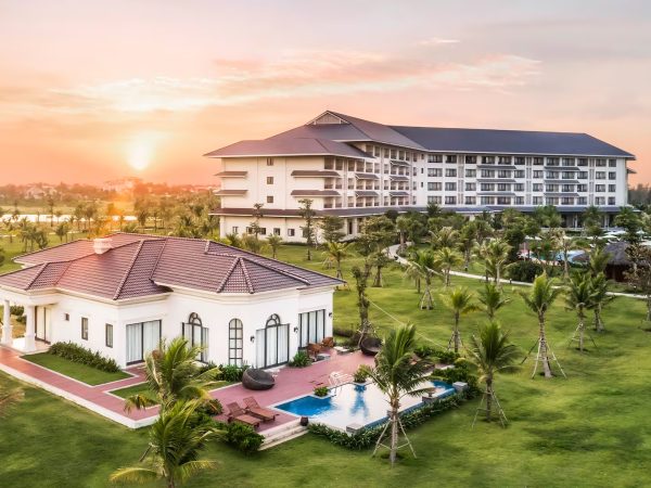 Melia Vinpearl Cửa Hội