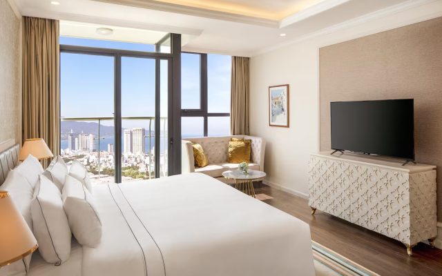 Melia Vinpearl Danang Riverfront - Deluxe Horizon King