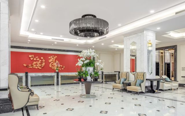 Melia Vinpearl Nha Trang Empire - Lễ tân