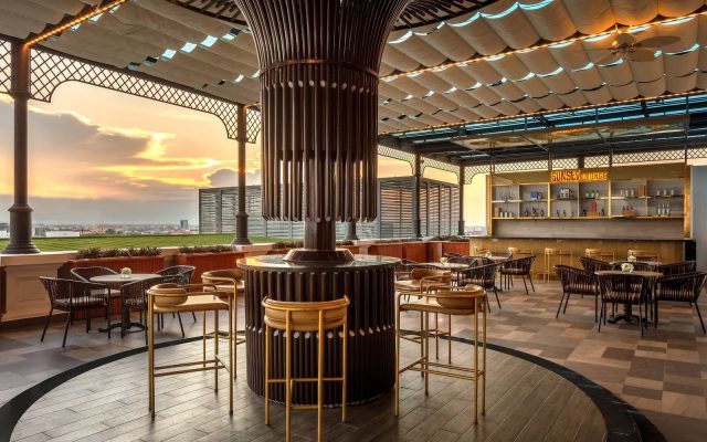 Melia Vinpearl Quảng Bình - Quầy Bar