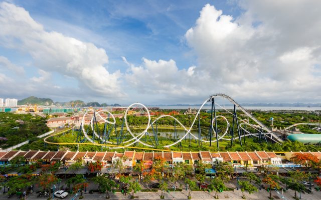 Mường Thanh Hạ Long Centre - Toàn cảnh đối diện Sunworld Hạ Long