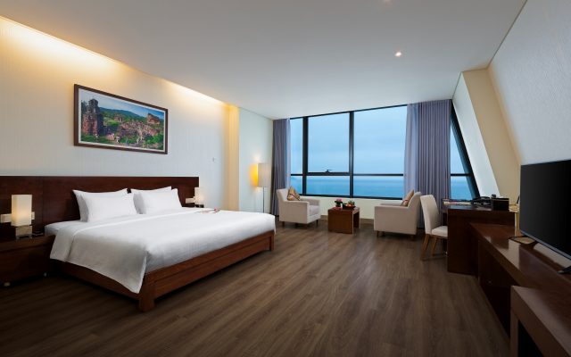 Grand Tourane Hotel Đà Nẵng - Deluxe Ocean