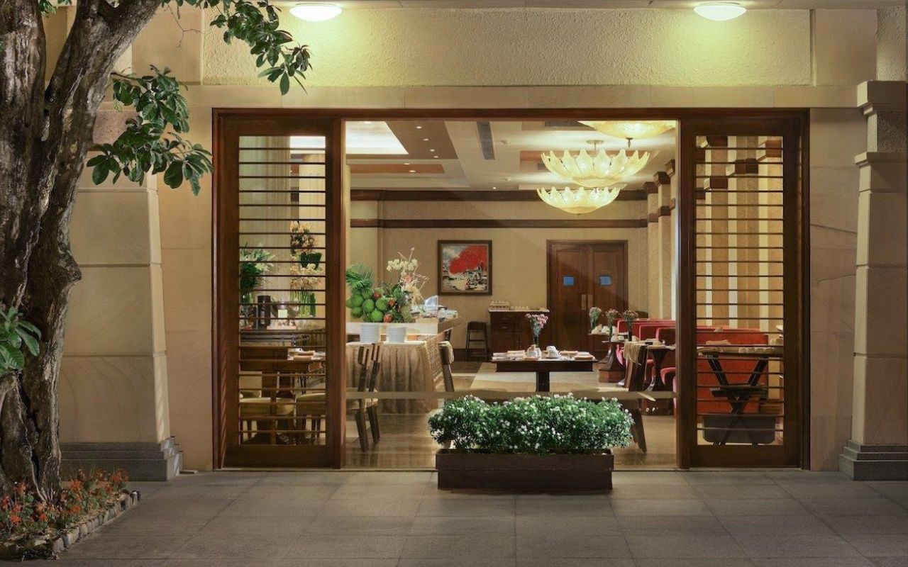 Vinpearl Luxury Nha Trang - Nhà hàng Blue Lagoon