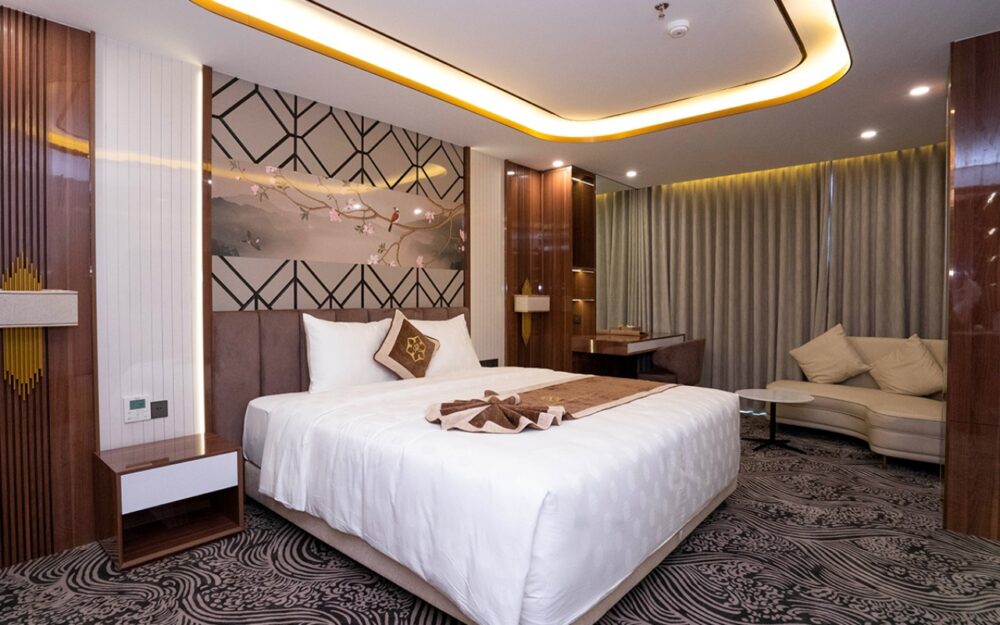 Cửa Đông Luxury Hotel - Deluxe King