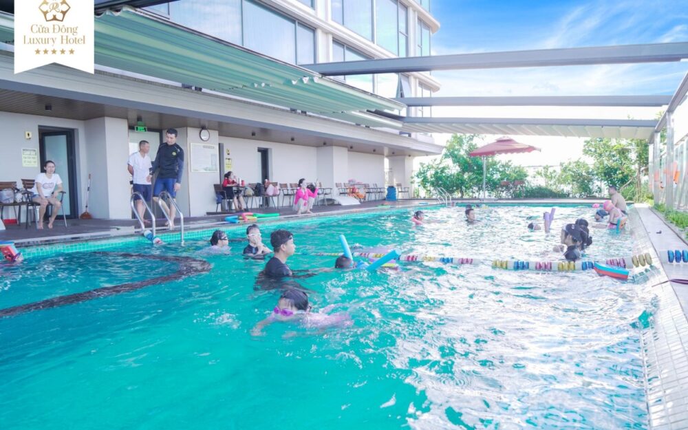 Cửa Đông Luxury Hotel - Hồ bơi