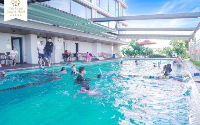 Cửa Đông Luxury Hotel - Hồ bơi