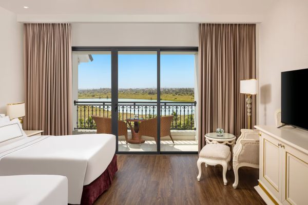 Melia Vinpearl Cửa Hội - Deluxe Twin Room Lake