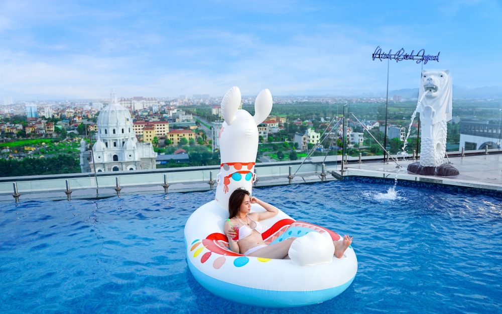 Ninh Binh Legend Hotel - Hồ bơi
