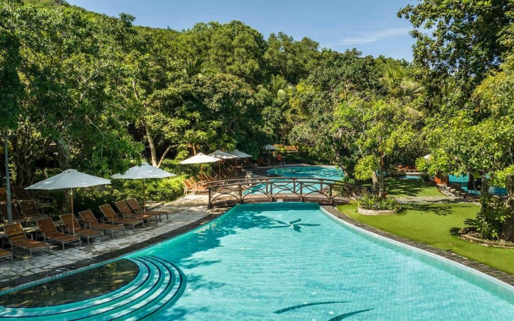 Hòn Tằm Resort - Hồ bơi