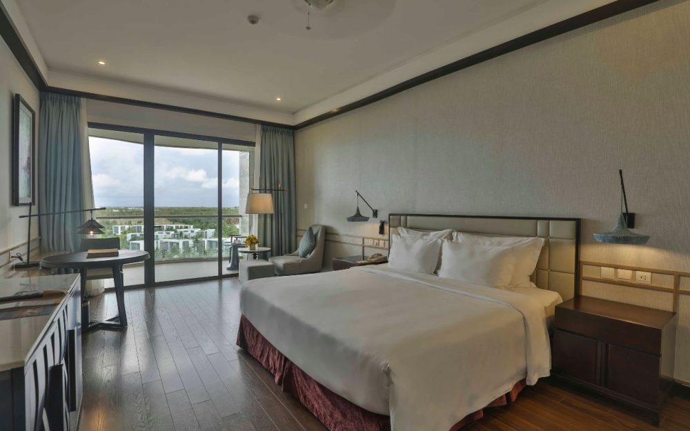 Vinpearl Resort & Golf Nam Hội An - Deluxe Hướng Biển Giường Đôi
