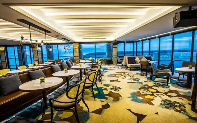 Vinpearl Resort & Golf Nam Hội An - Latitude Rooftop Bar