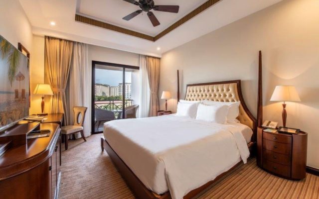 Vinpearl Resort & Spa Phú Quốc - Junior Suite Hướng Vườn Giường Đôi