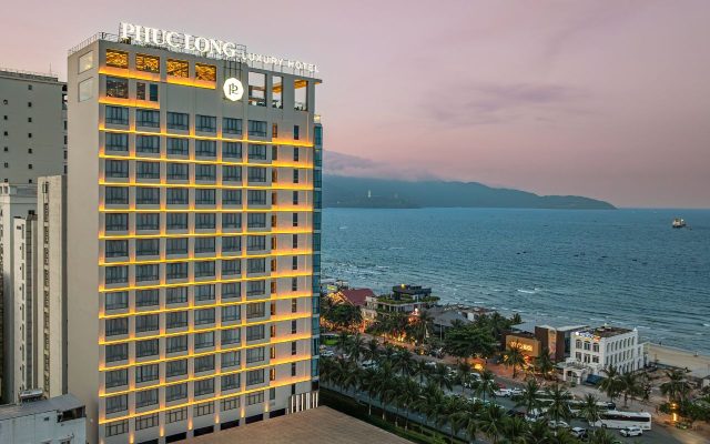 Khách sạn Phúc Long Luxury